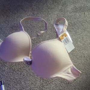 Elegant Light Pink Bra